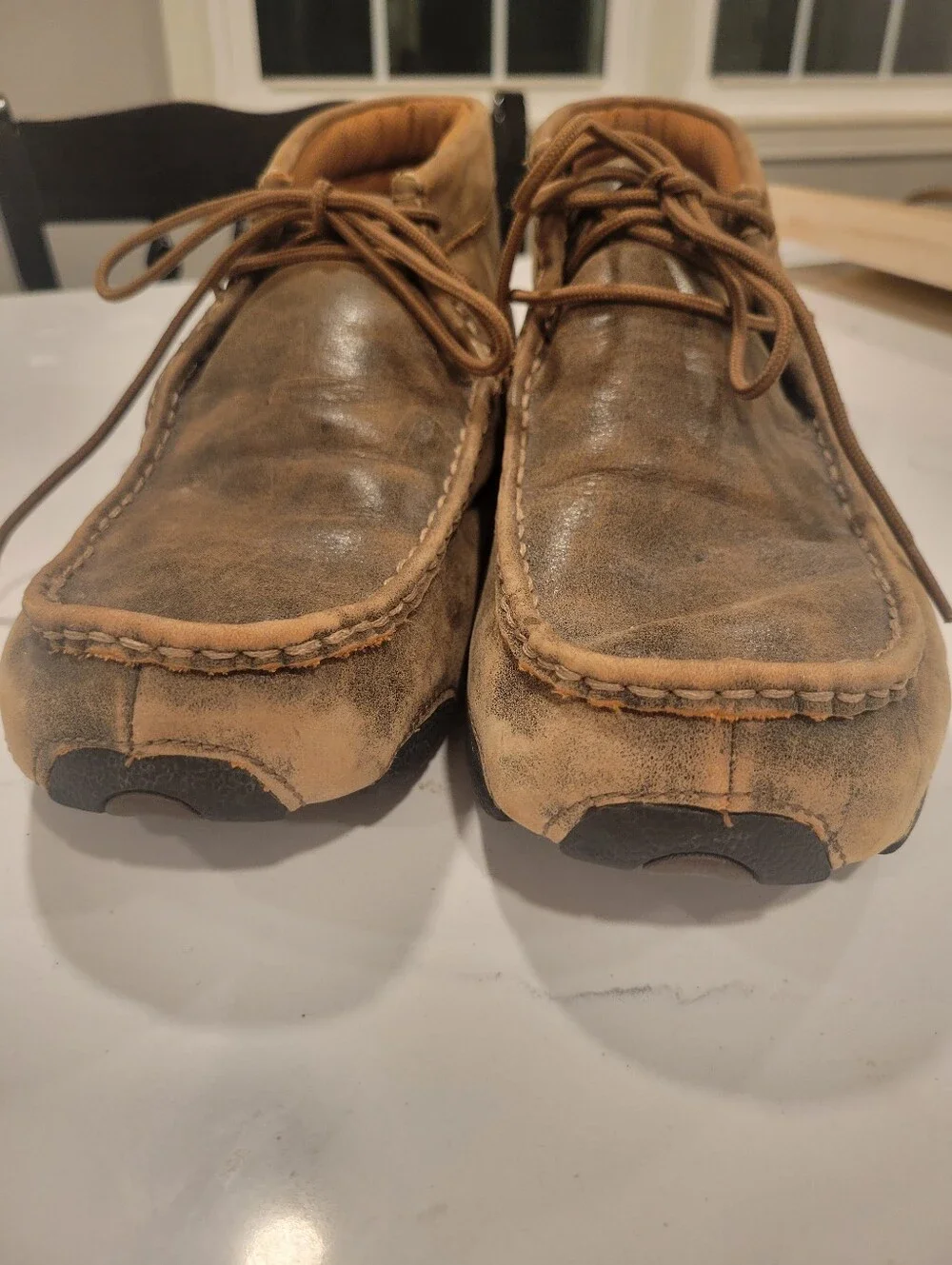 Twisted X Men’s 12 Driving Mocs Brown Distressed Leather Western Shoes